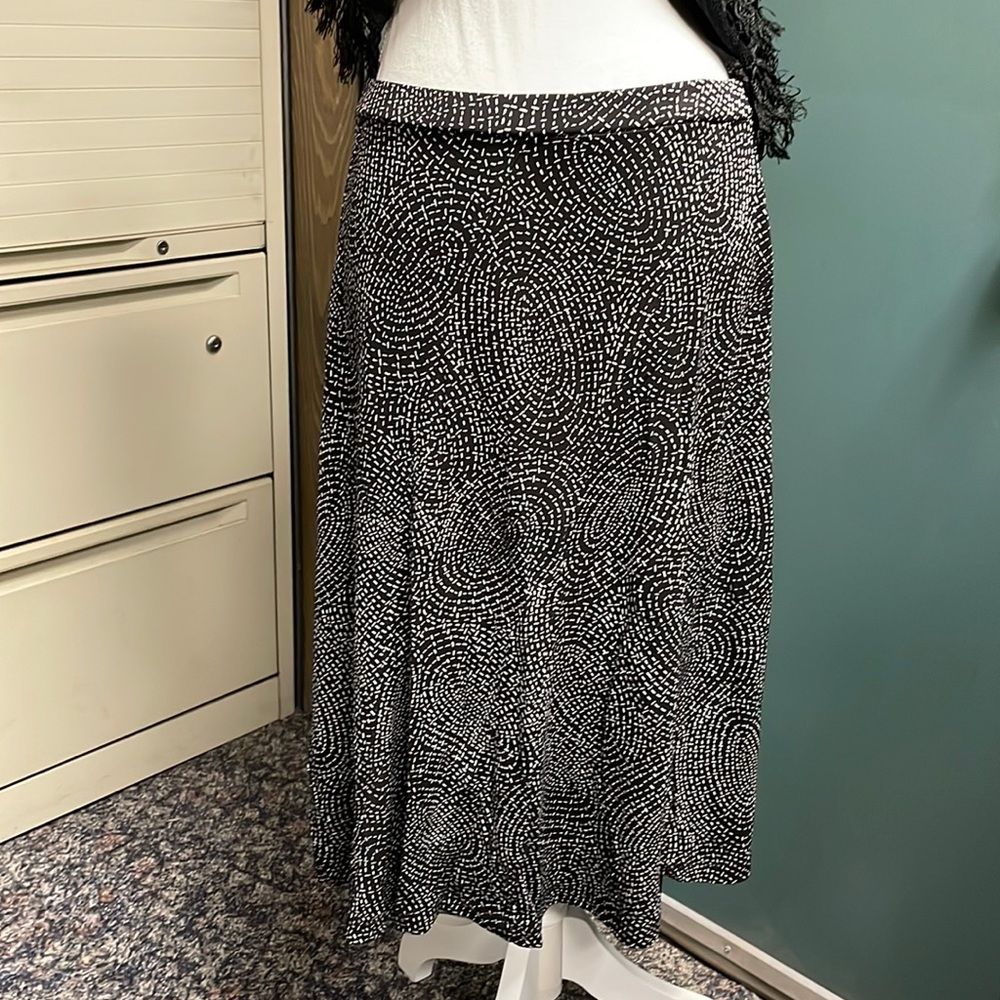 Talbots black and white skirt